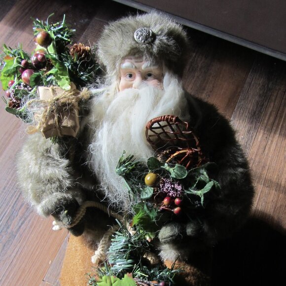 Porcelain Face Mohair Beard Santa Claus in 14" Wicker Sleigh - Picture 2 of 5